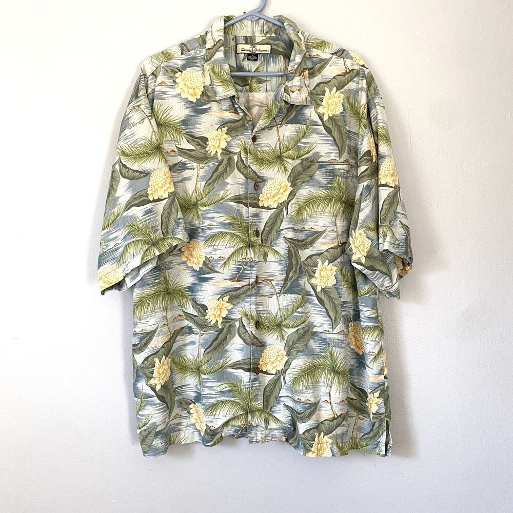 Tommy Bahama Shirt Mens Size XL Green Blue Hawaiian 100% Silk Button Down